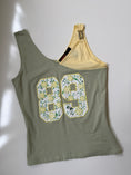Load image into Gallery viewer, 00's DKNY number tank • Size M
