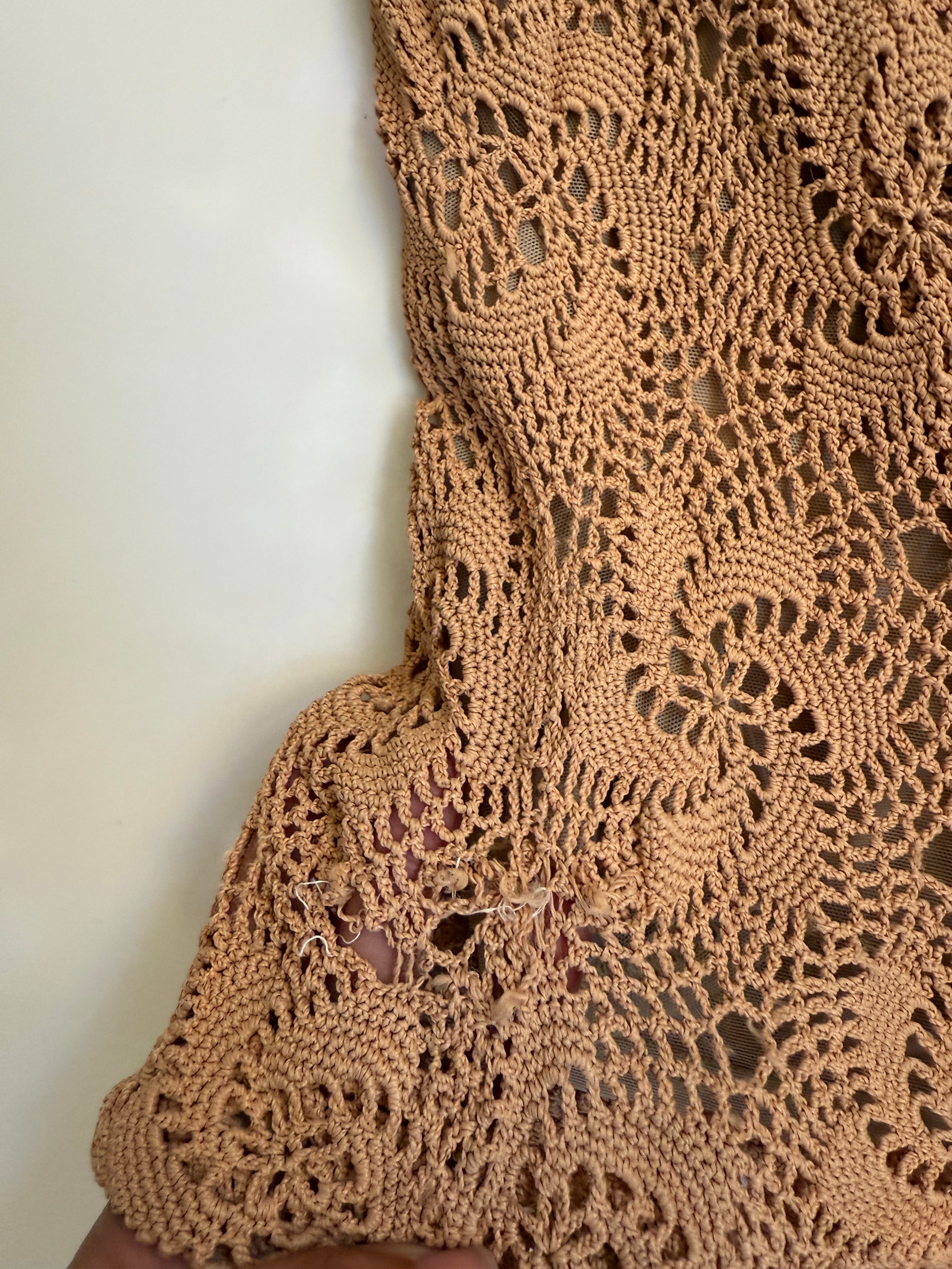 00's Wallis crocheted tank • Size M