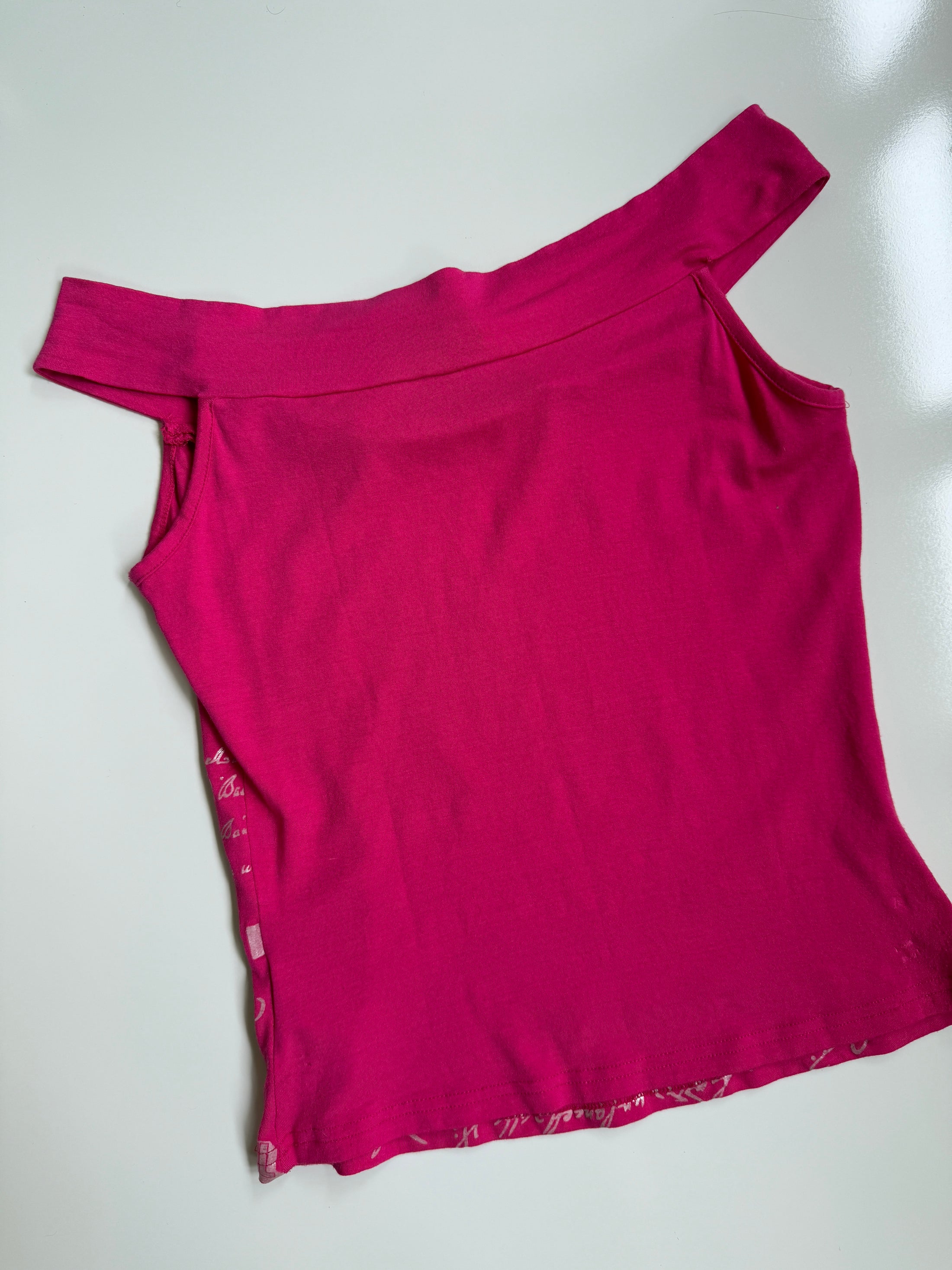 00's Ole hot pink graphic tank w metal ring detail  • Size S