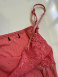 Load image into Gallery viewer, 00's Salmon pinstripe sequin lace cami w tie back • Size M
