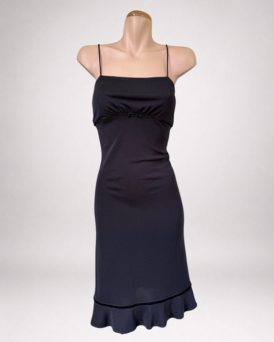 90's/00's Next fine mesh midi w velvet trim and bow detail • Size 8