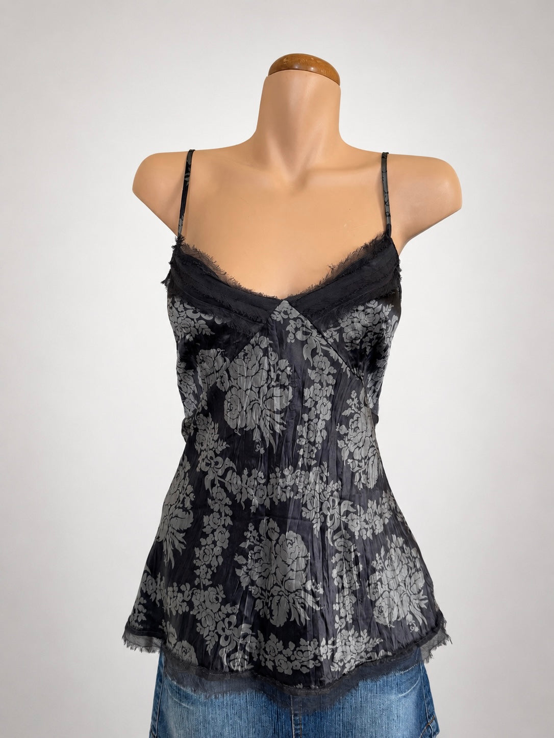00's Silk pattern cami • Size M
