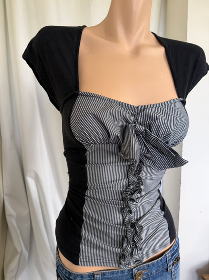 00's Morgan milkmaid top w striped bow detail • Size S