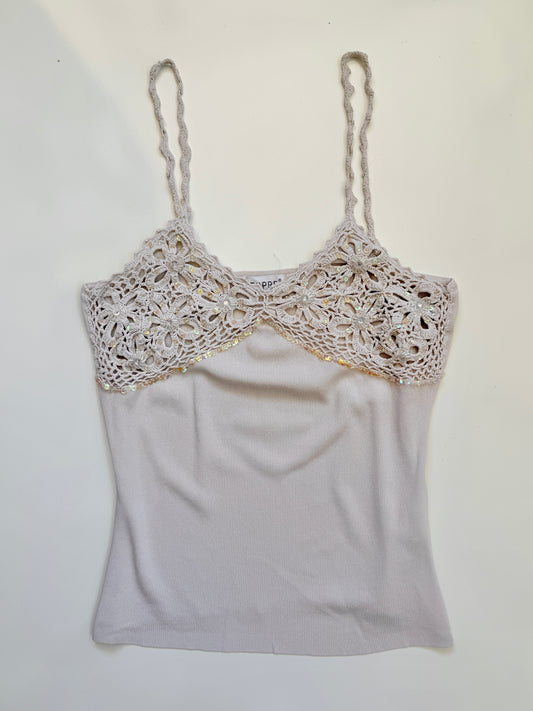 00's Sempre knit cami top w crocheted sequin detail • Size M