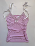 Load image into Gallery viewer, 00's Baby pink coquette ribbed cami w ribbon straps• Size L/XL
