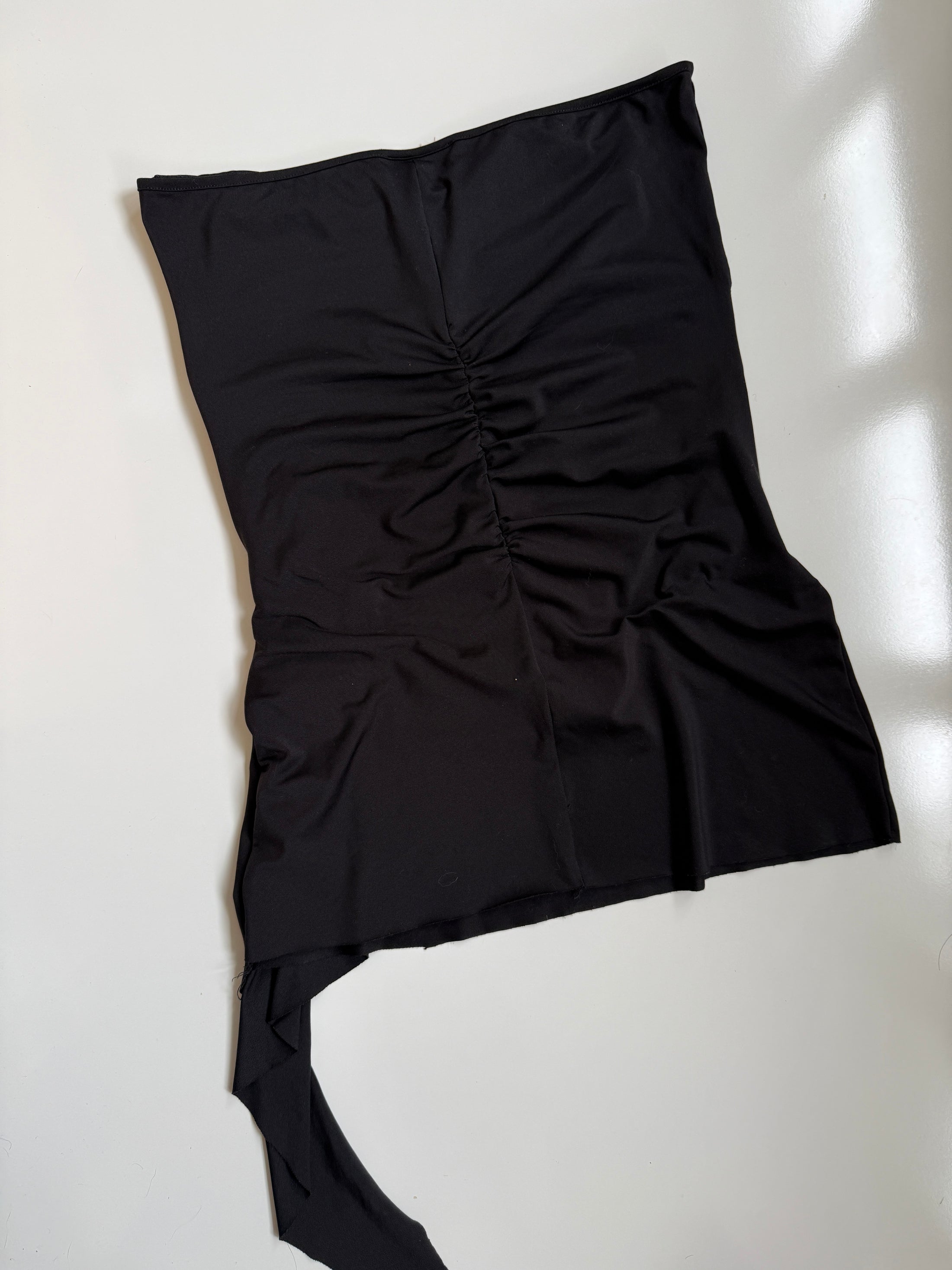 00's asym tube top w ruffle detail • Size L