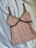 Load image into Gallery viewer, 00's Baby pink lined lace cami w floral trim
