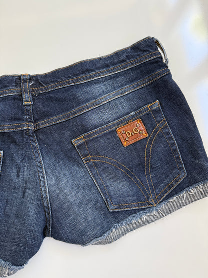 00s Dolce & Gabbana low-rise denim micro shorts • Size 12