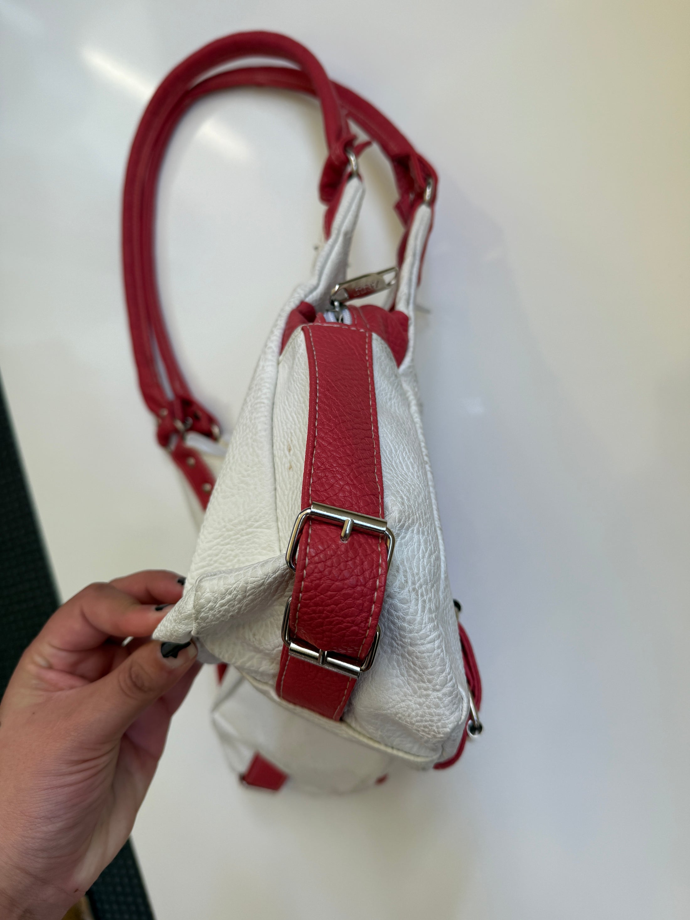 BL 00's George Gina Lucy bag