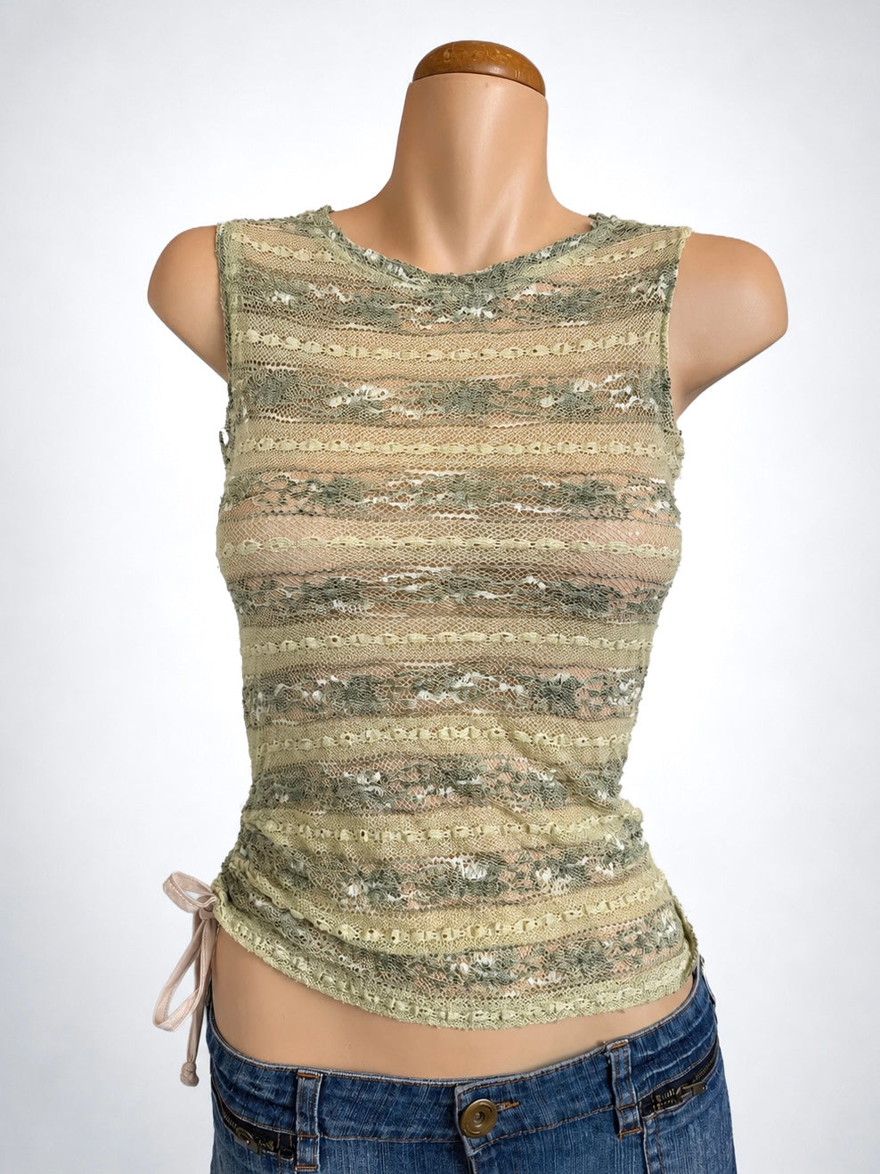 00's Pastel green lace tank • Size S