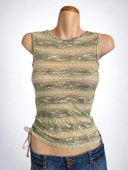 00's Pastel green lace tank • Size S