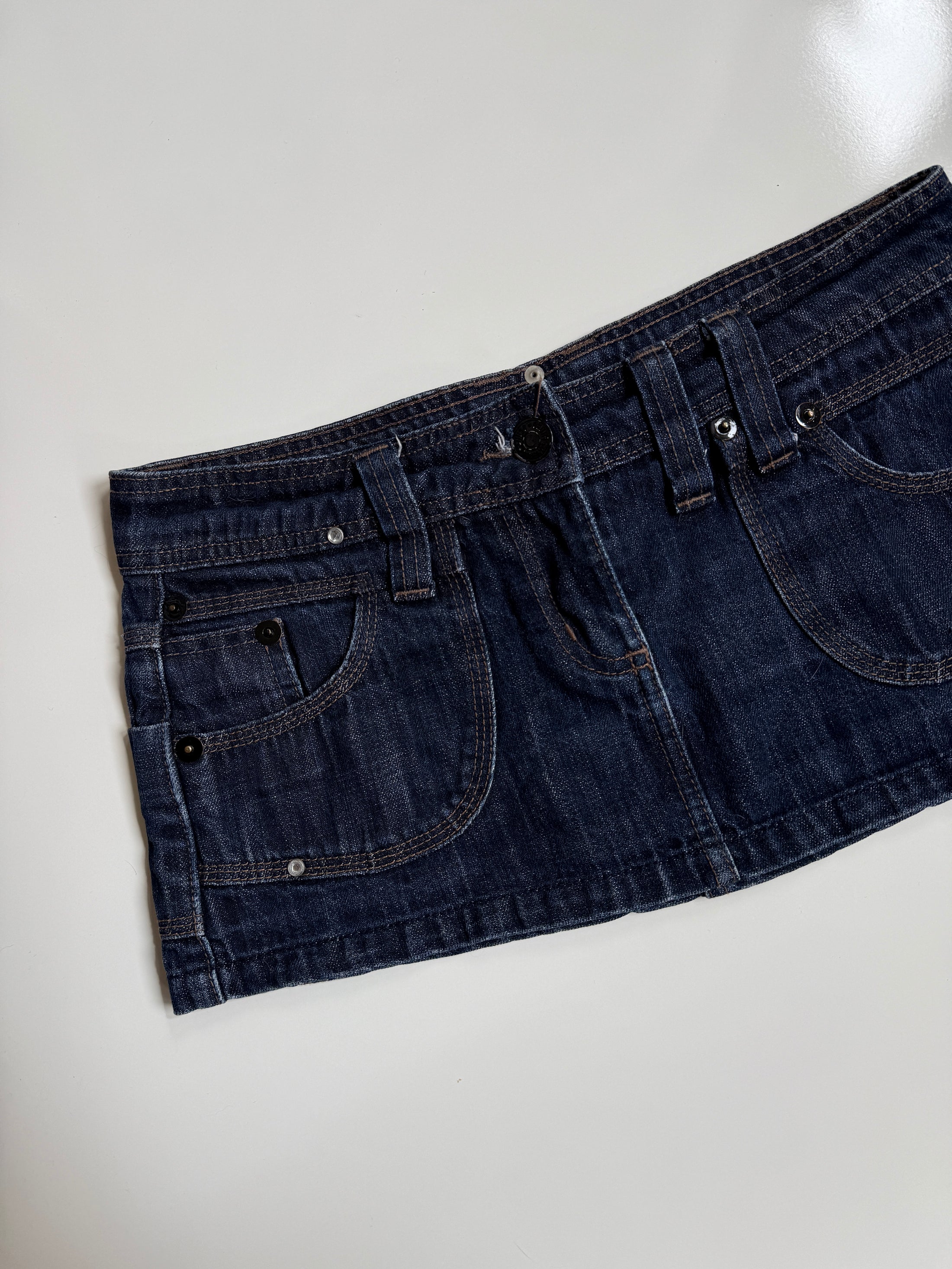 00's Cargo micro mini • Size 8