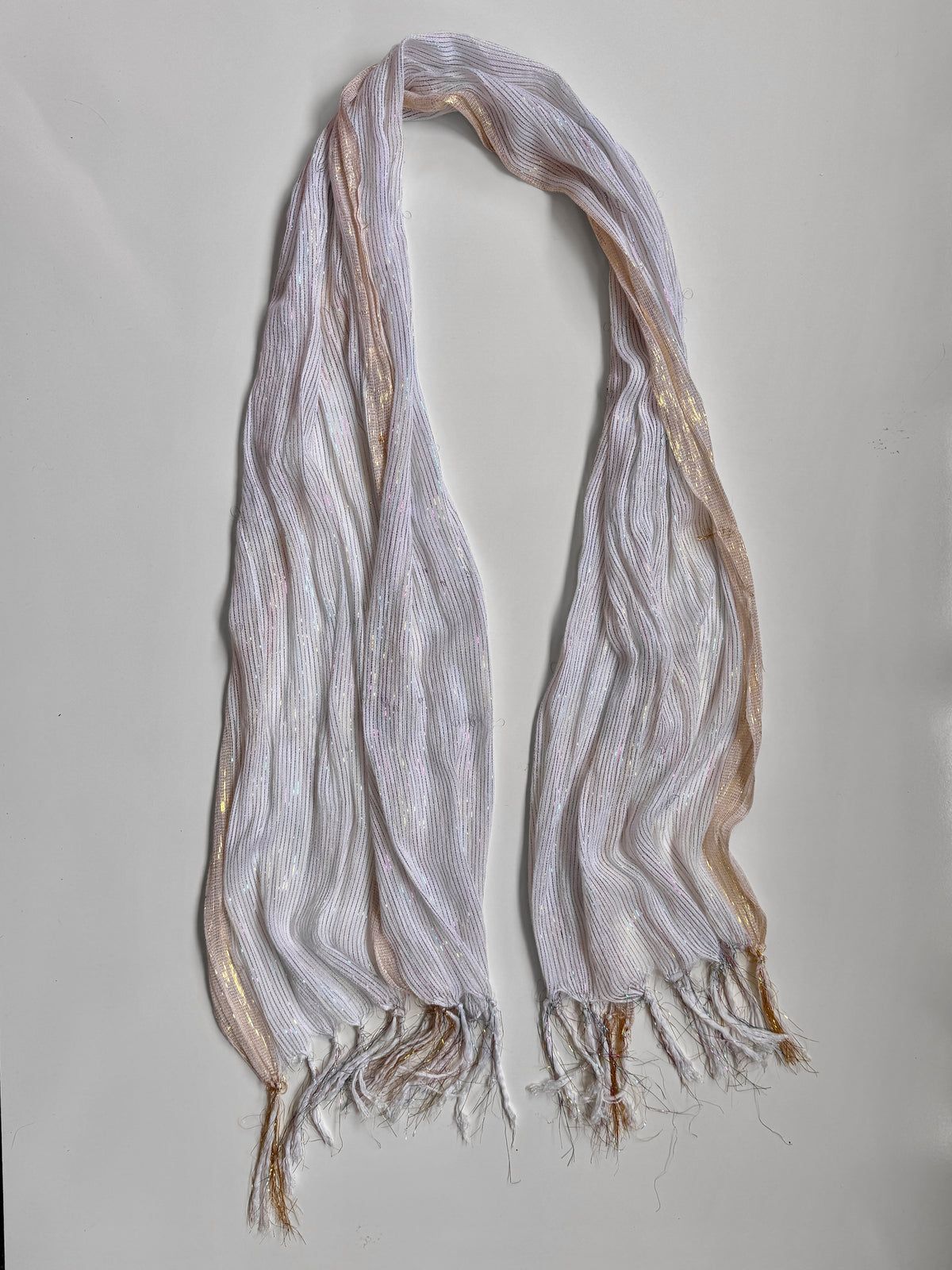 00s White scarf w glitter stripes