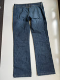 Load image into Gallery viewer, 00's Low-rise zip fly boot cut jeans • Size 12

