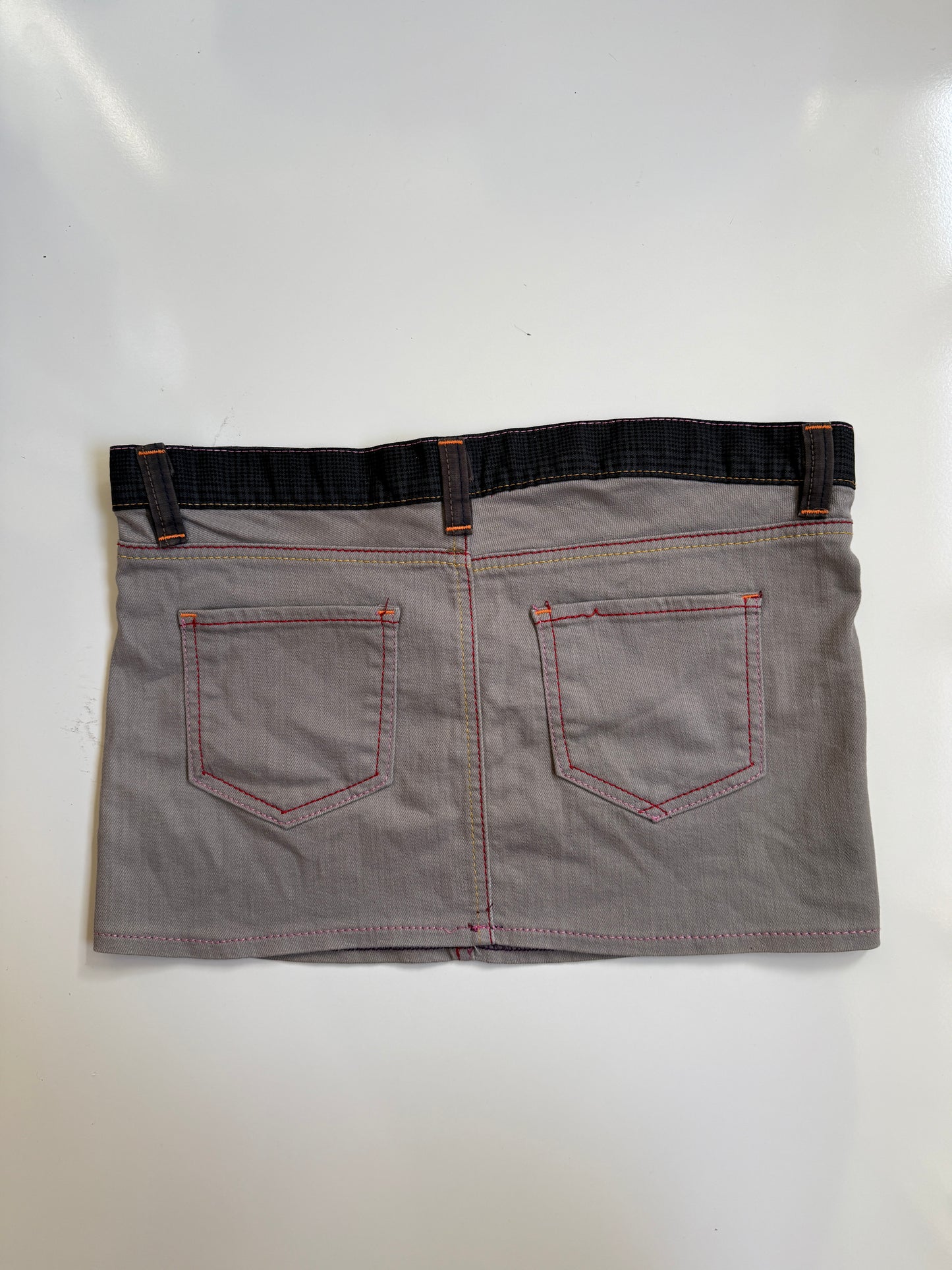 00's Denim mini w plaid trim *Grey • Size 10