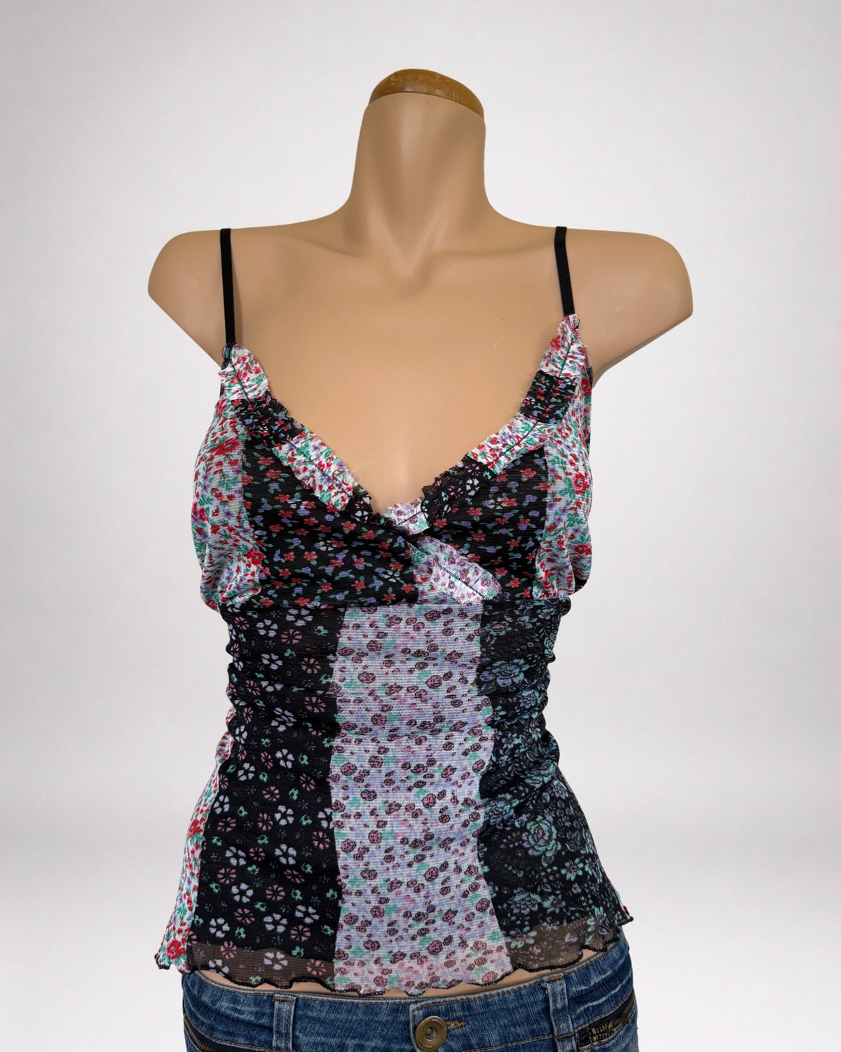 00's Yessica fairy mesh cami • Size 18