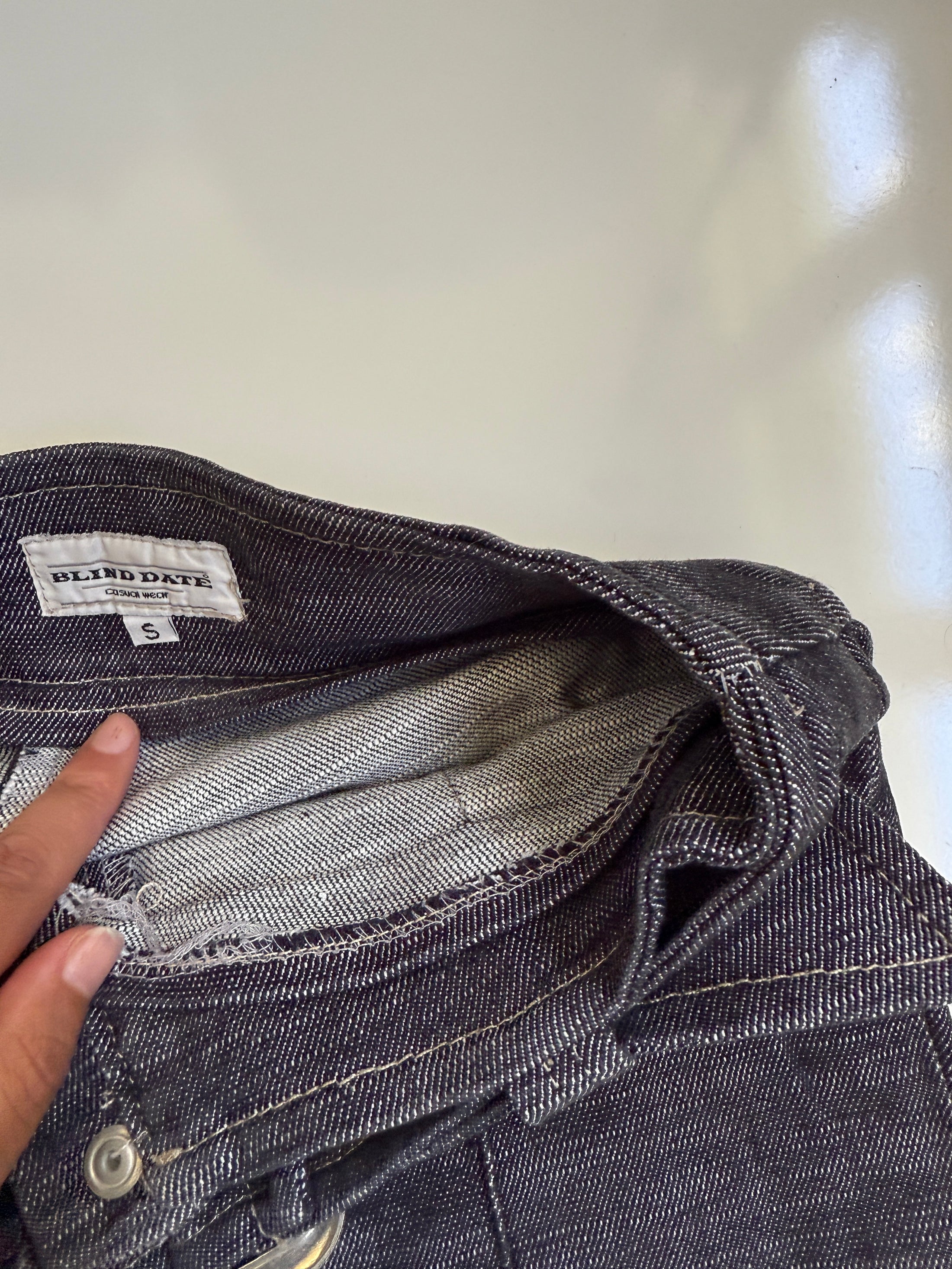 00's Blinddate buckle flared jeans • Size 6-8