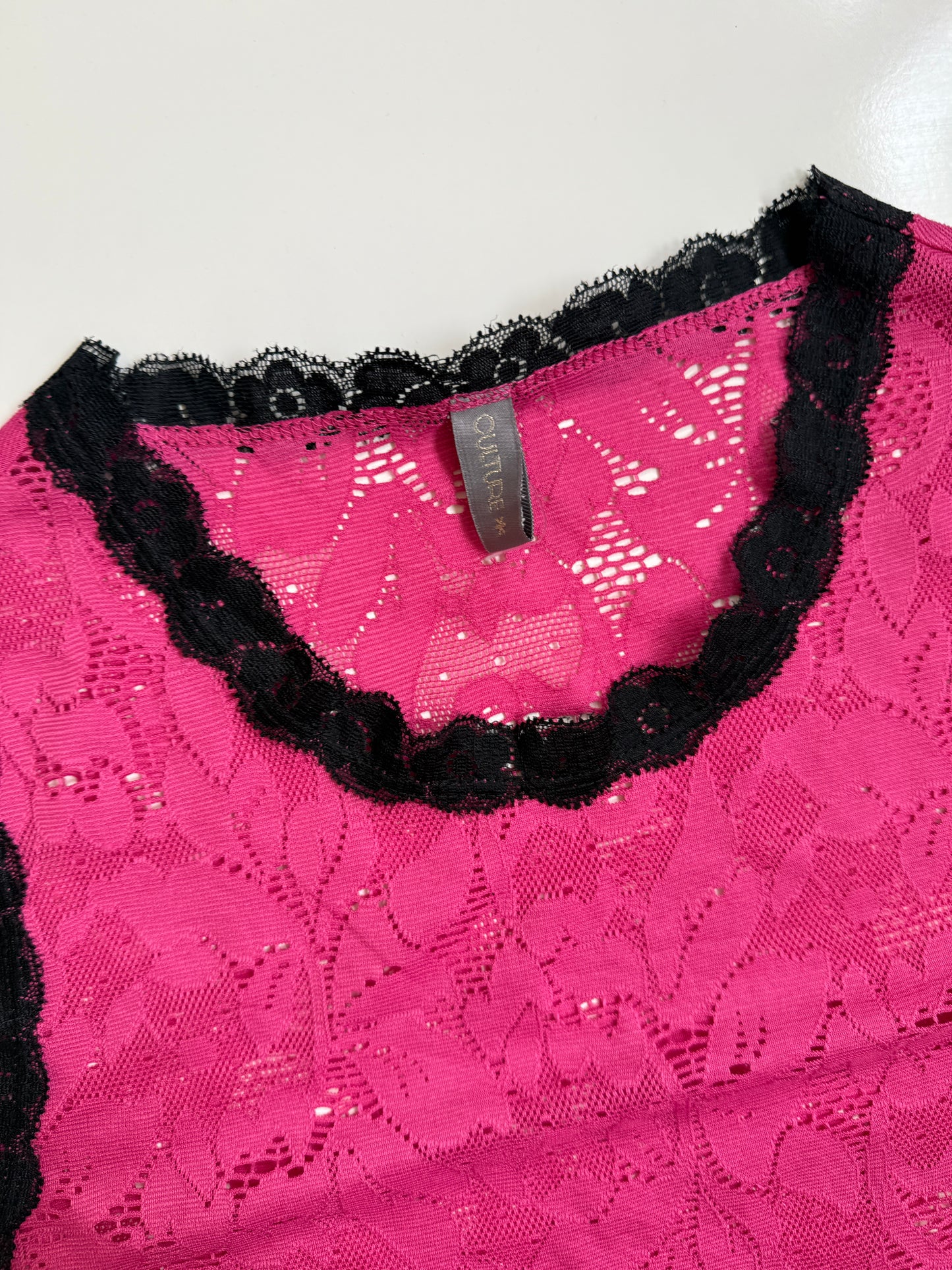 00's Hot pink lace tank • Size L