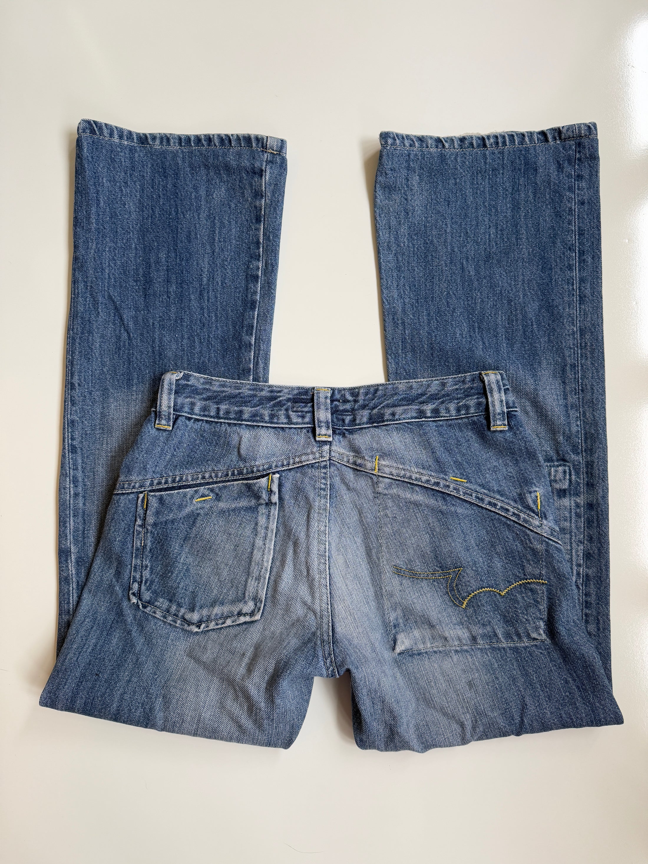 00's Patchwork bootcut jeans *Petite • Size 4-6