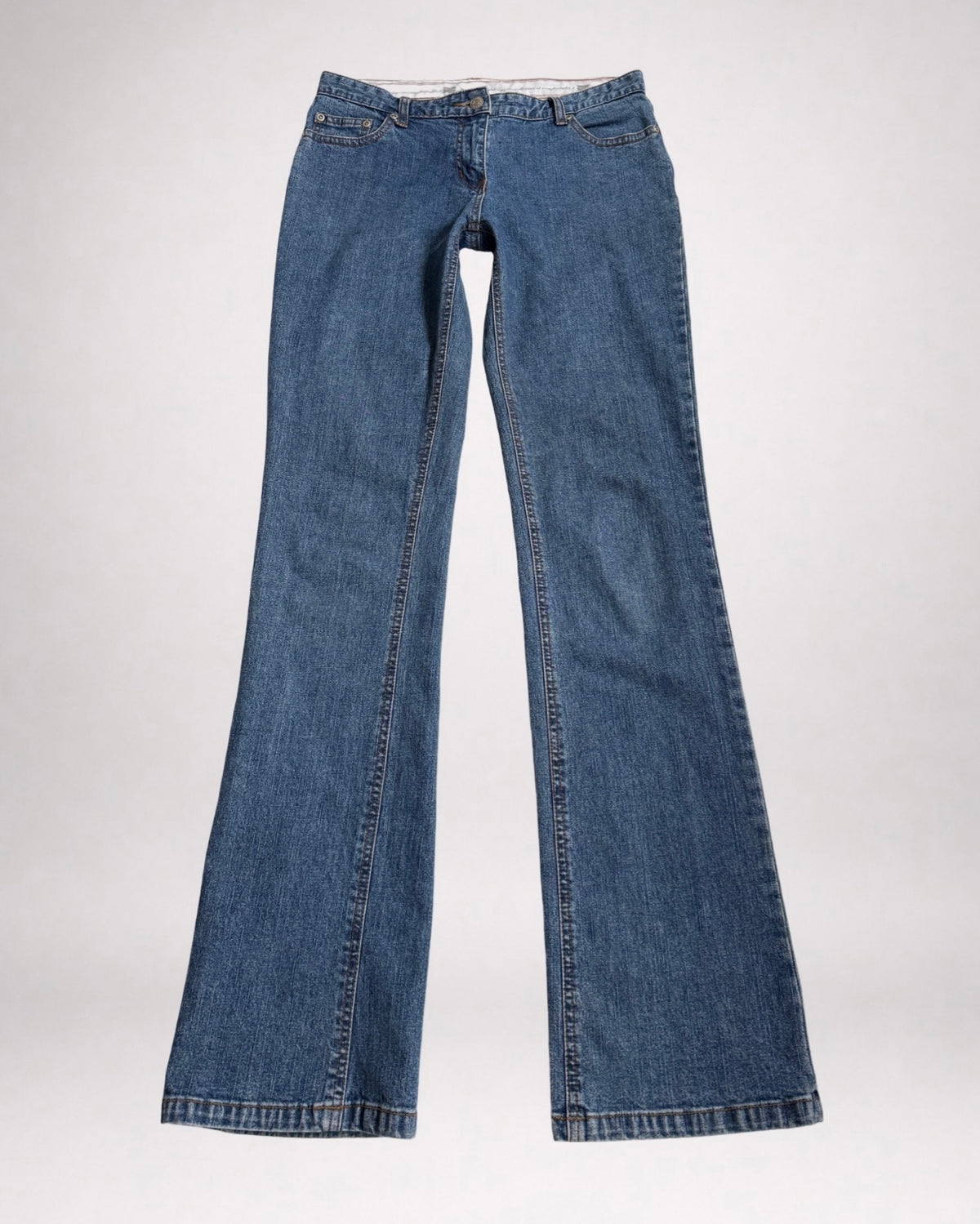 00's Rivers boot cut low rise jeans • Size 8