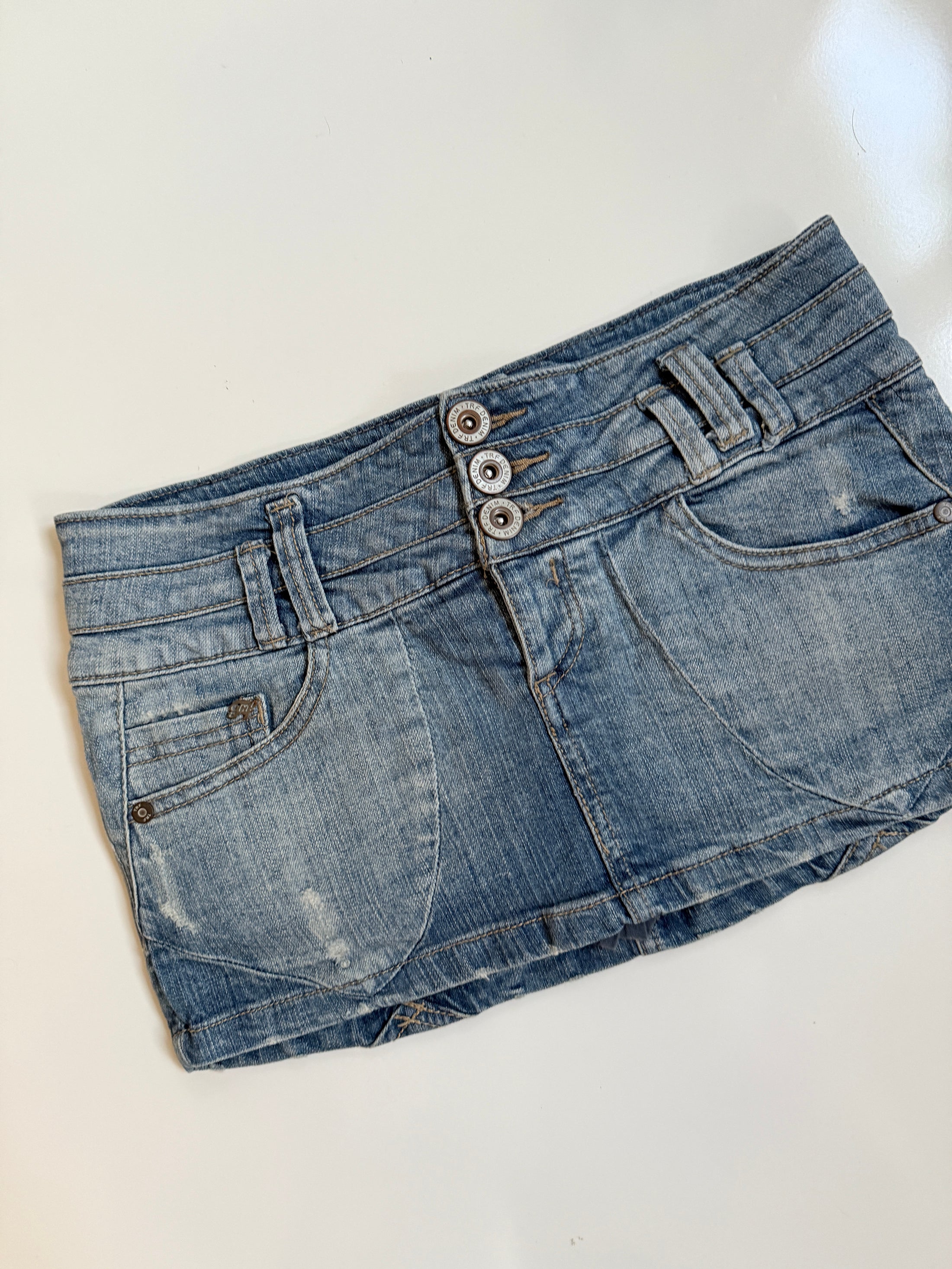 00's Zara denim micro mini w built in shorts • Size 6-8