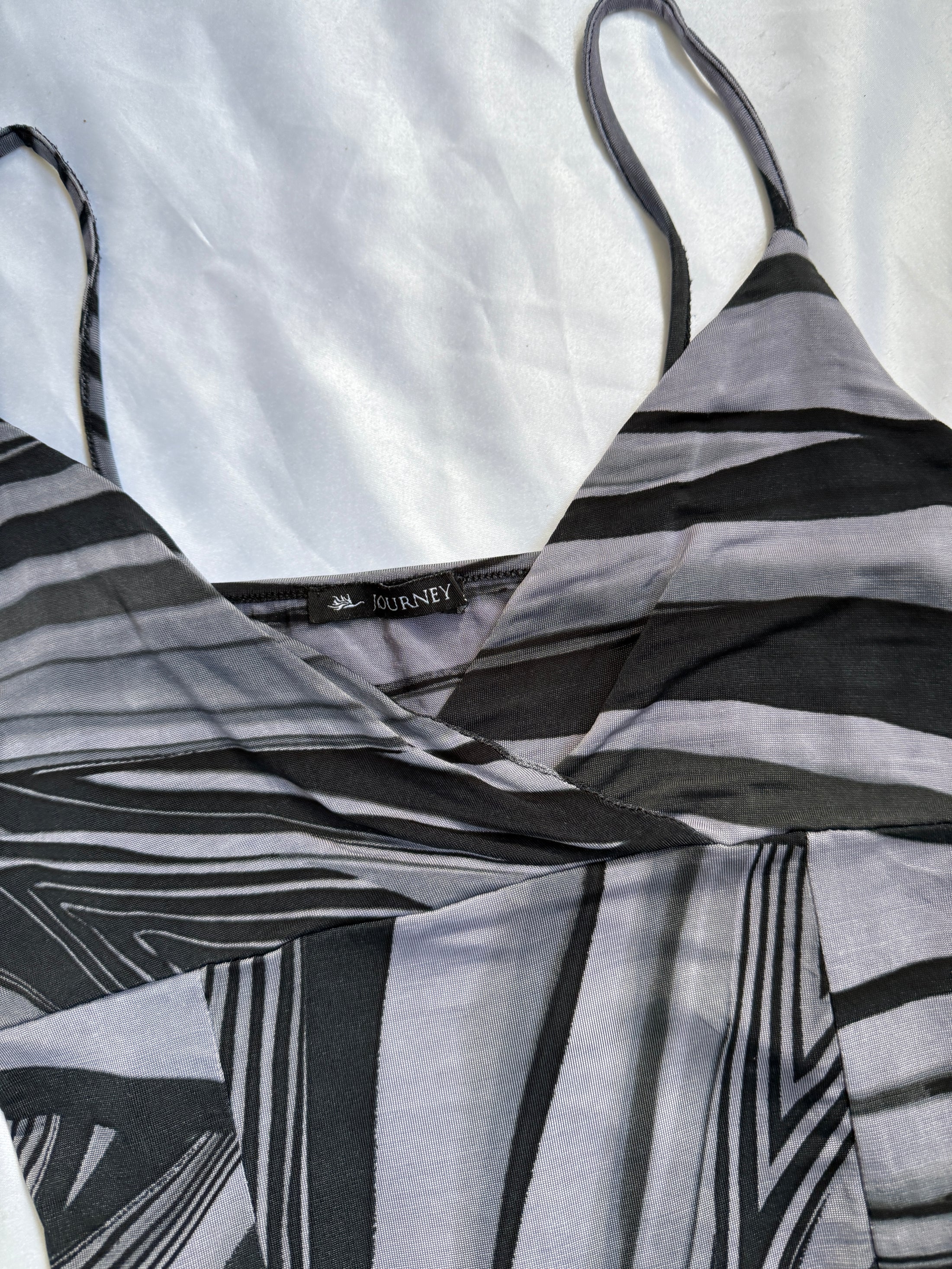 00's Journey slinky pattern cami