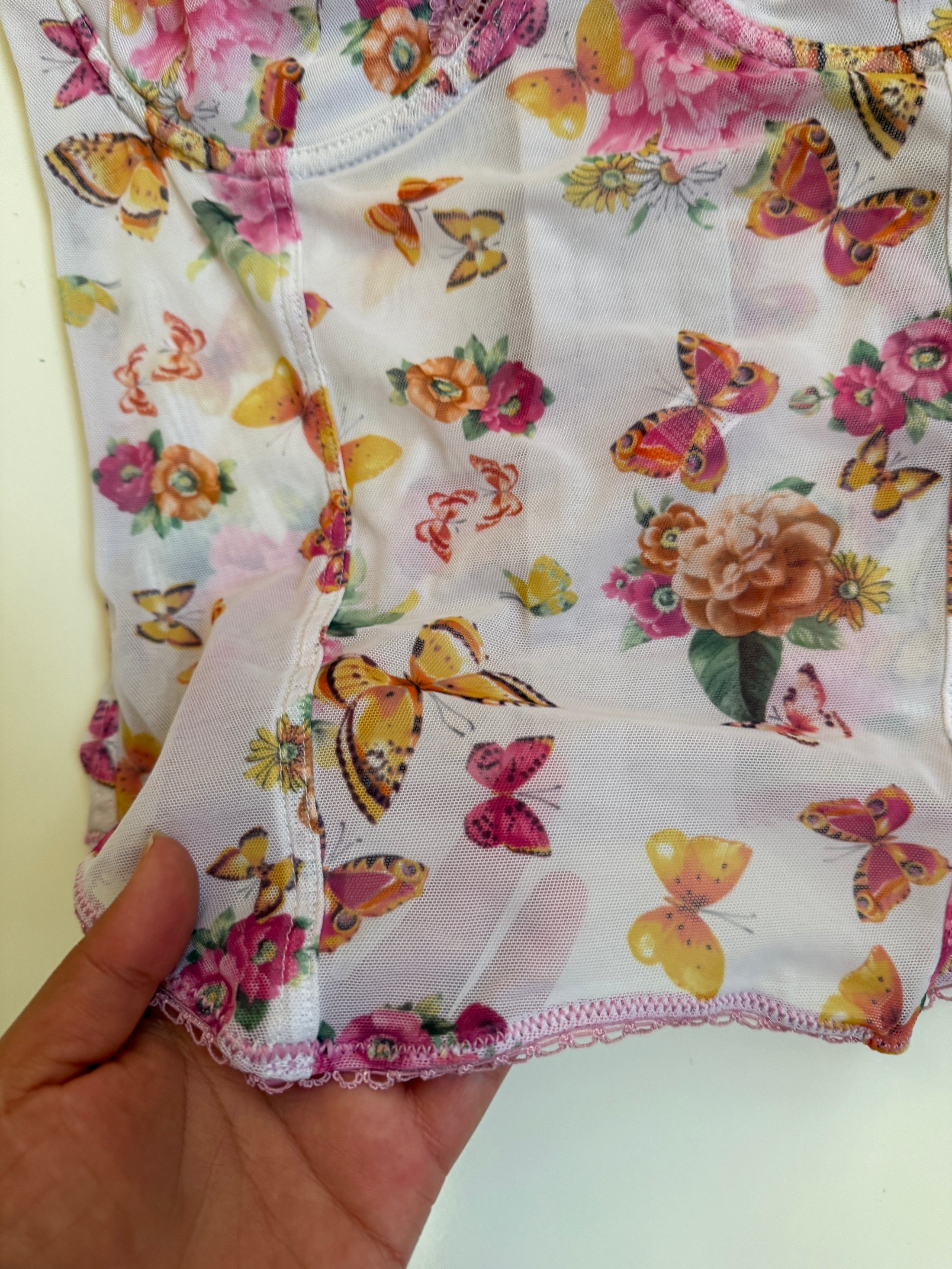 00's Mesh butterfly corset w lace trim • Size S/M