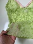 Load image into Gallery viewer, 00's Pale green pattern mesh cami • Size S
