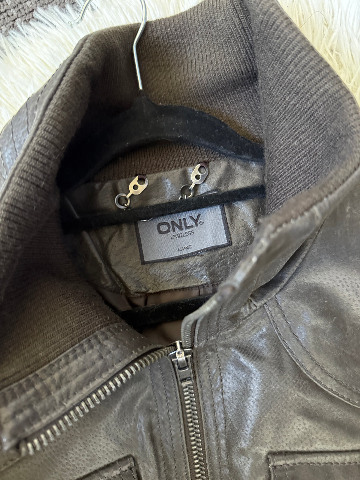 00's Only genuine leather jacket • Size 12