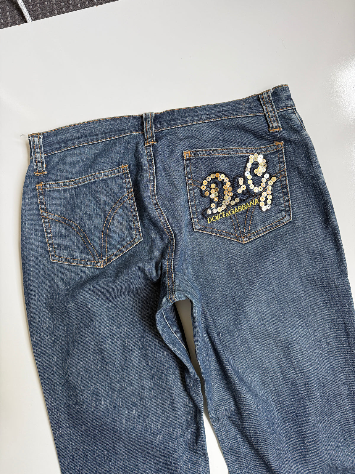 00's Dolce & Gabbana sequin embroidered flare jeans • Size 8