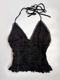 Load image into Gallery viewer, 00’s Ruched black halter • Size S

