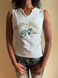Load image into Gallery viewer, 00's "Baseball" glitter print tank  • Size S
