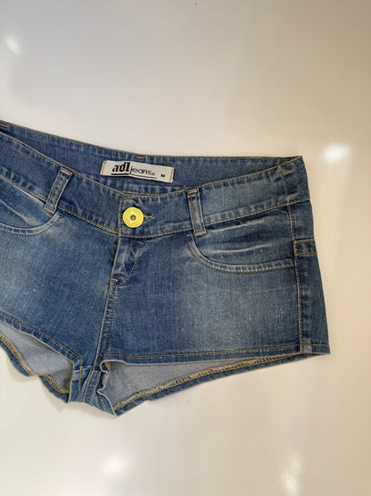 00's Embroidered denim micro shorts • Size 10