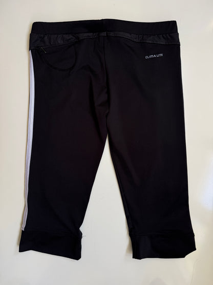 00's Adidas low-rise capris • Size S/M