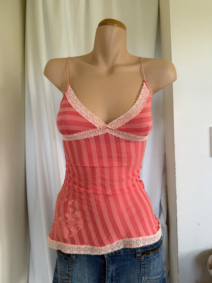 00's Candy pink stripe cami w diamantes • Size M