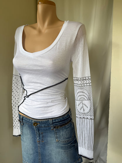 Deadstock 00s Deux Mille Vingt Six 2026 (Cop Copine sister brand) wool blend mesh long sleeve • Size M