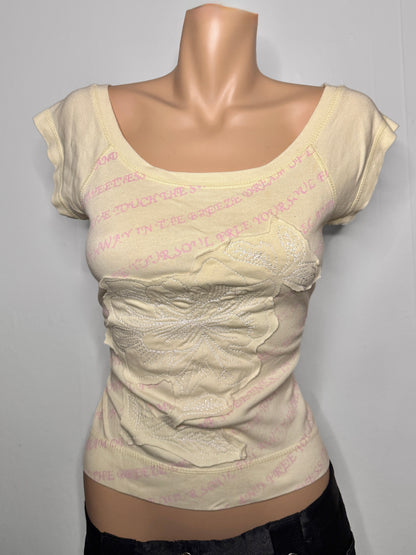 00's Influence pale yellow embroidered baby tee • Size S