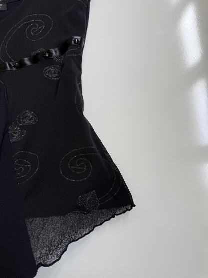 00's Asymmetric cami w ribbon detail • Size S