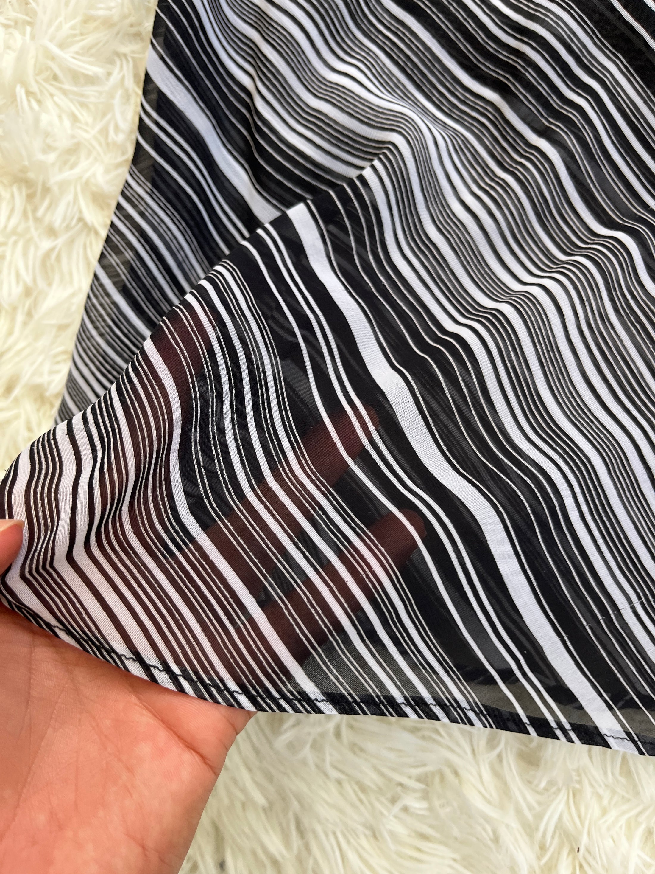 00's Stripy sheer flowy top