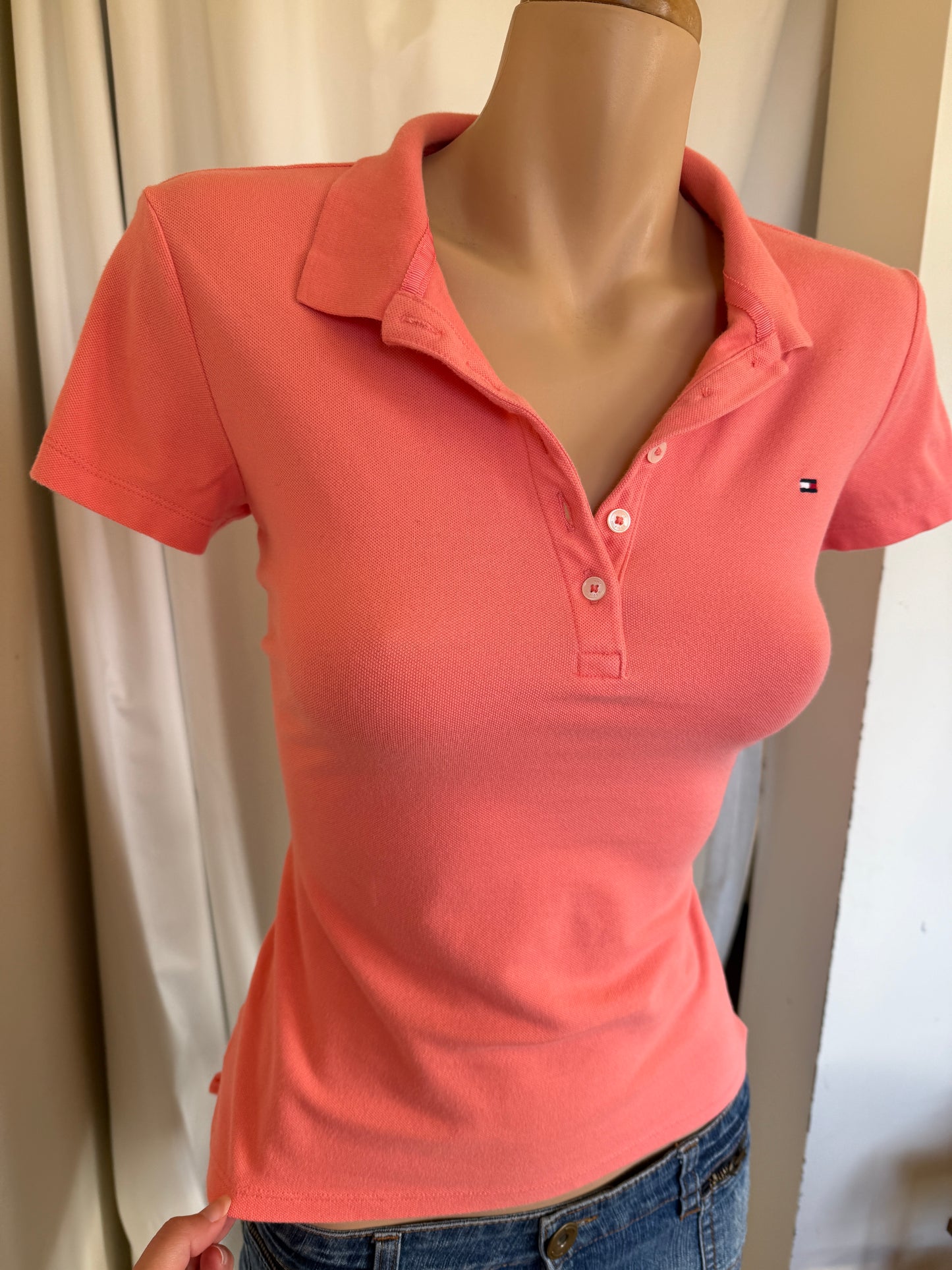 00's Tommy fitted peach polo • Size S