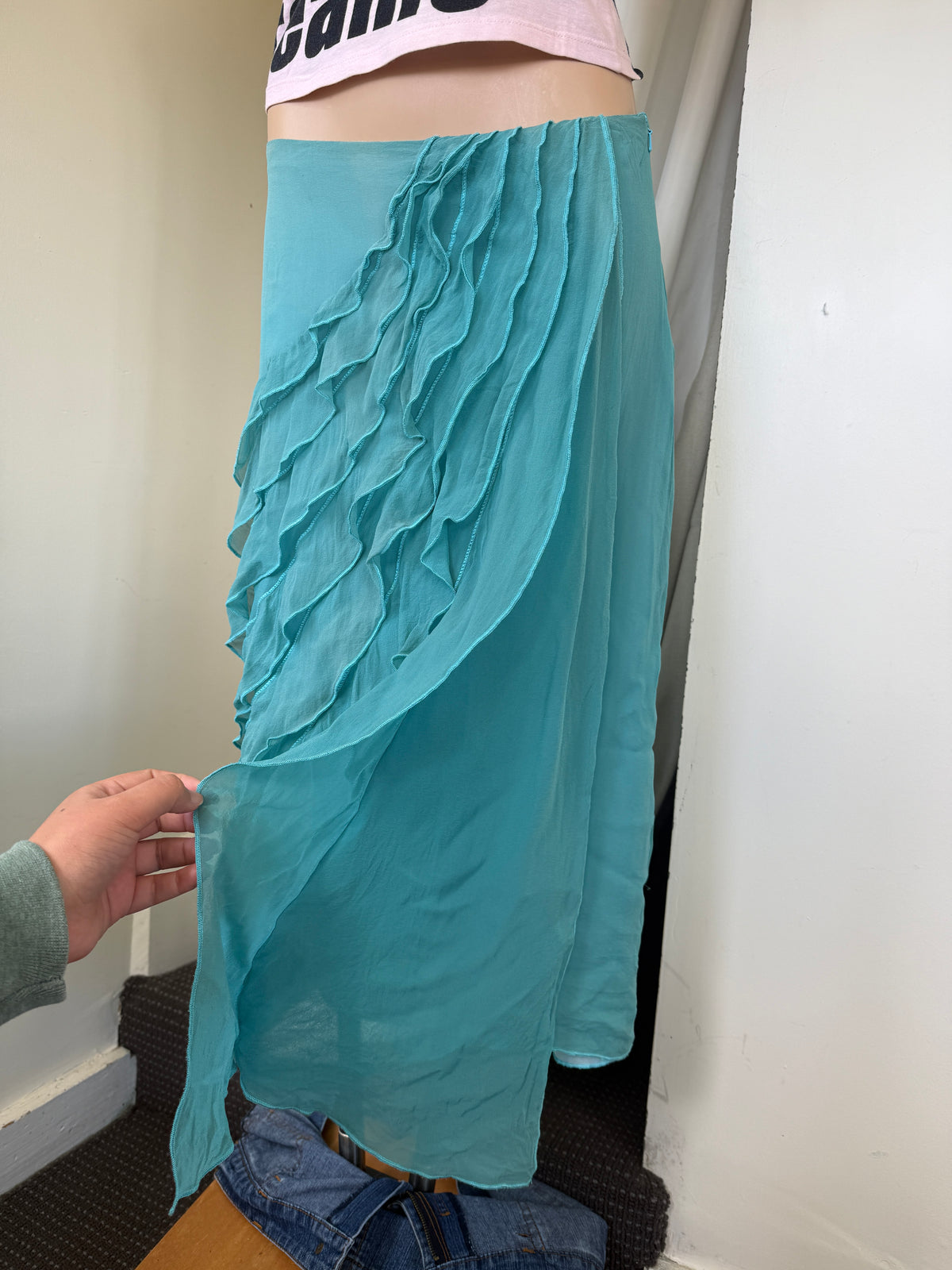 NZ 00s teal sheer ruffle midi • Size 10