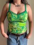 Load image into Gallery viewer, 00's Green paisley pattern cami w lace trim • Size L
