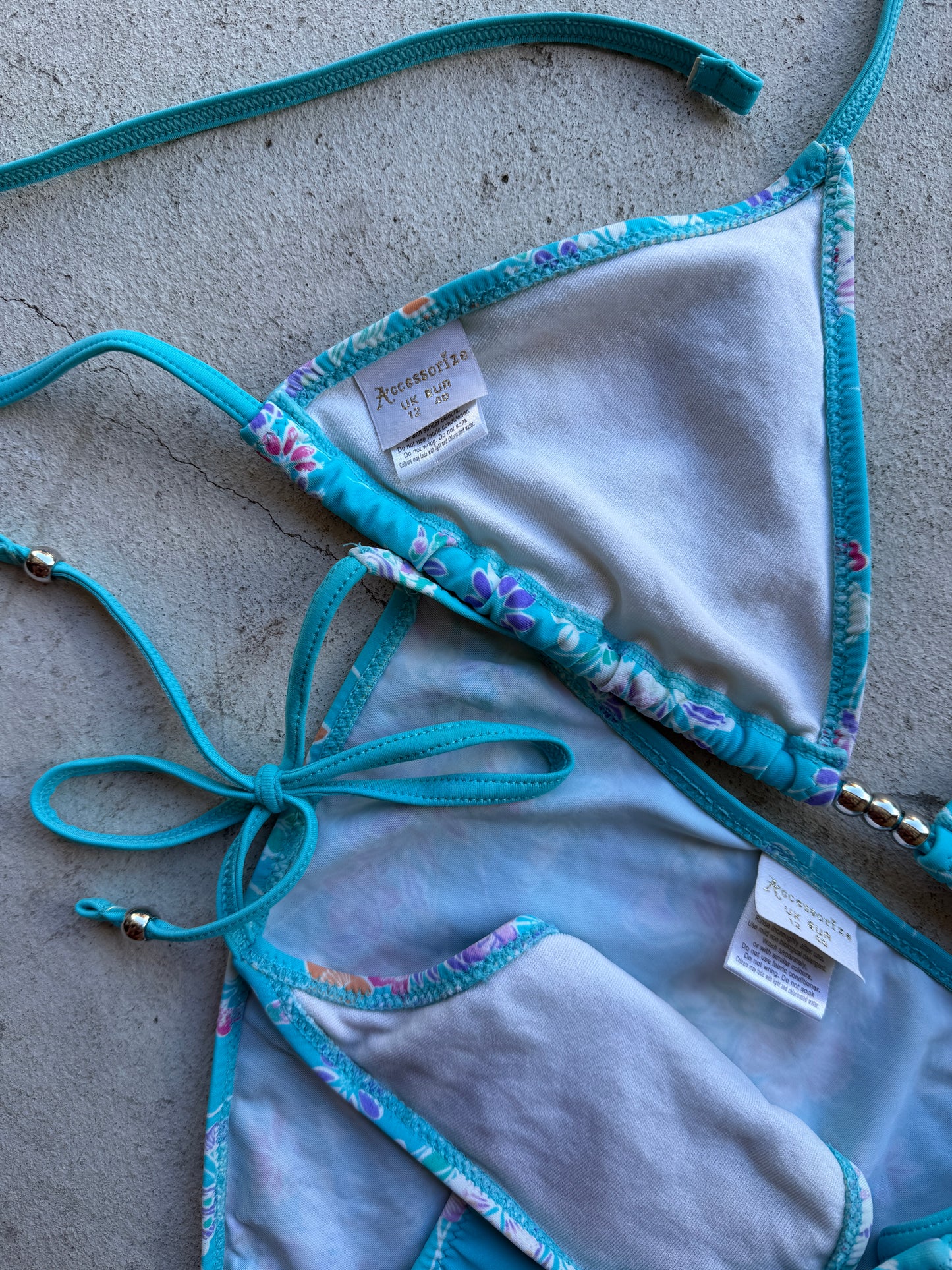 00’s Pattern sequin bikini • Size M