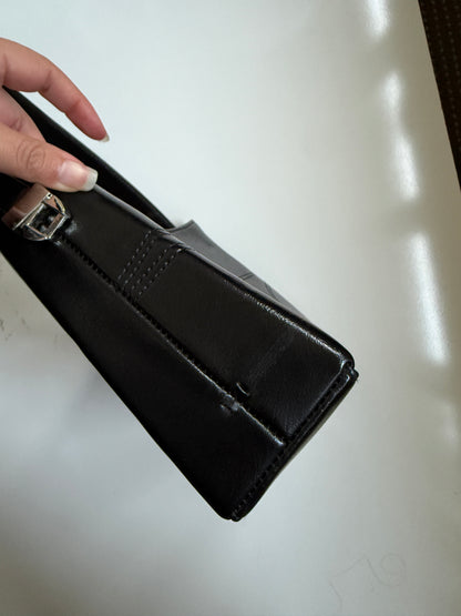 00's "G" leather handbag