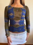Load image into Gallery viewer, 00's Khaki/Blue textured pattern long sleeve• Size S
