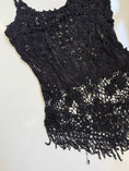 Load image into Gallery viewer, 00's Crocheted lined sequin top • Size M
