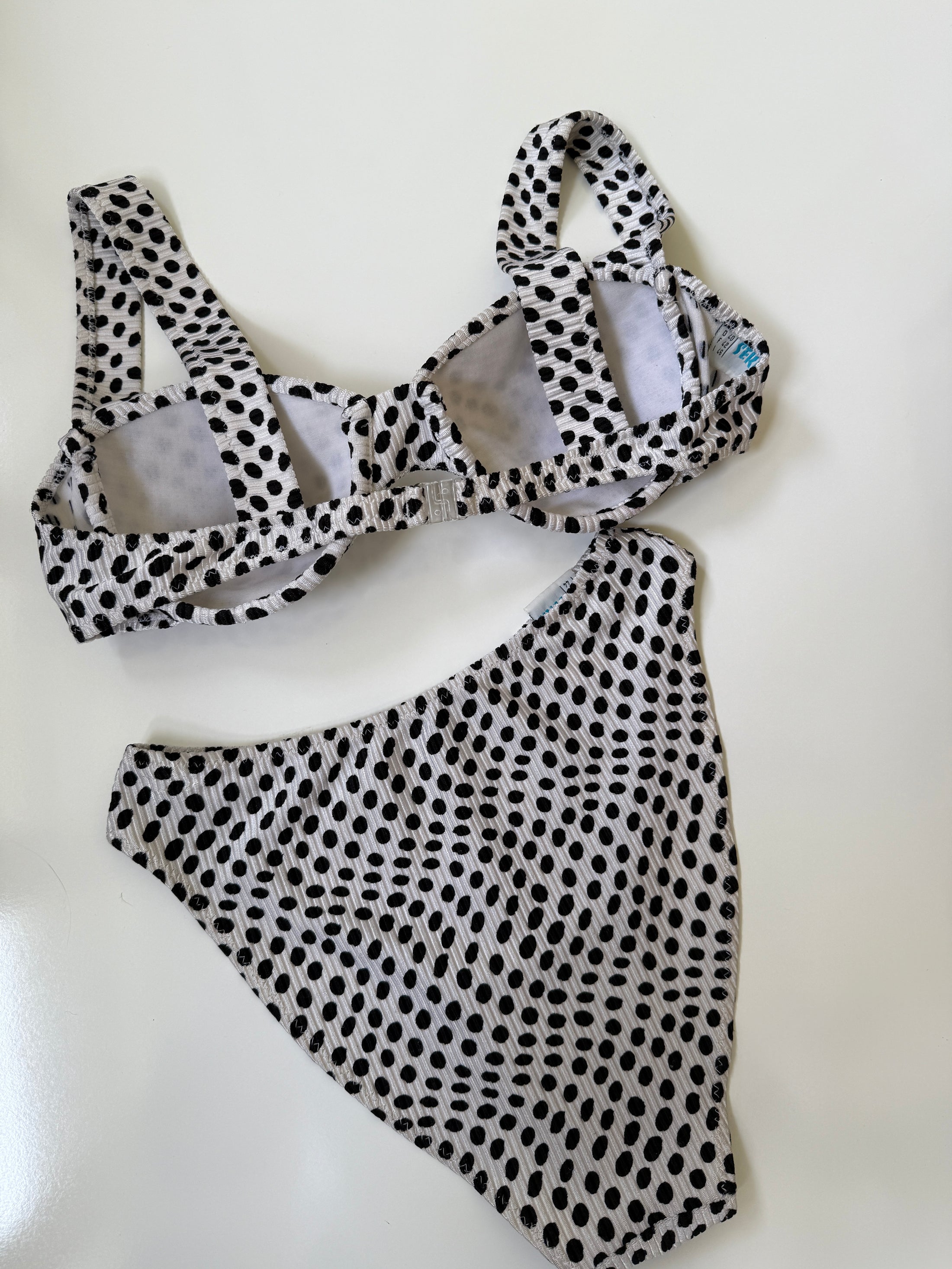 Vintage polka dot bikini • Size 12