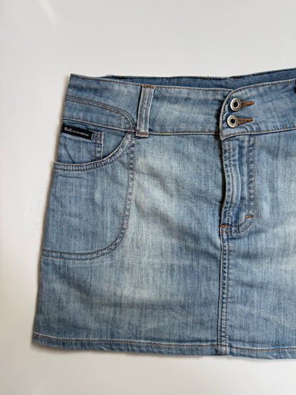 00's Dolce & Gabbana denim mini skirt • Size 8