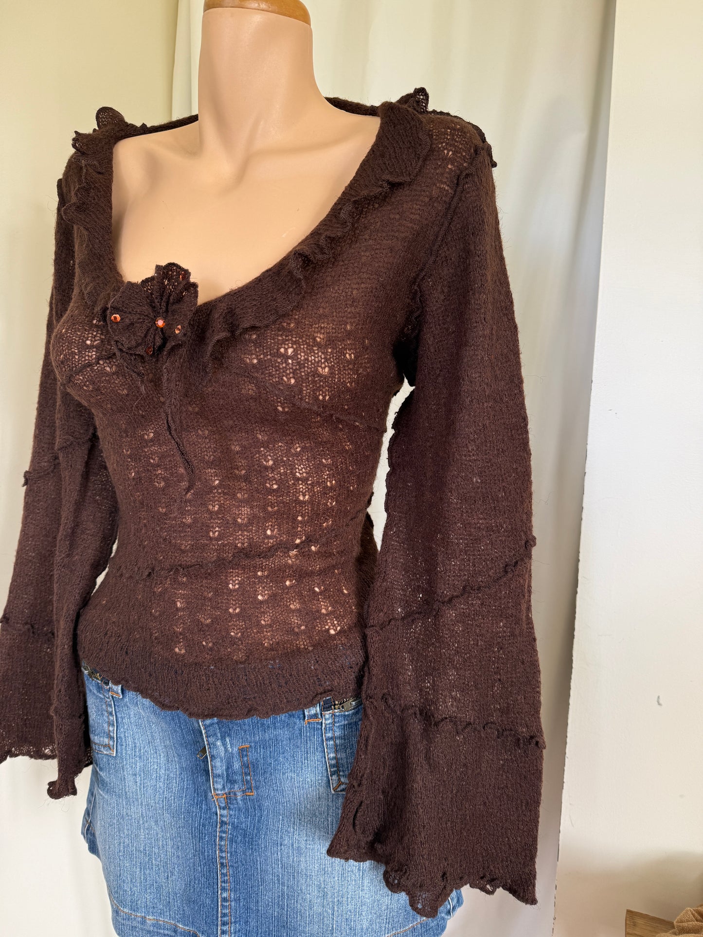 00's Mohair blend bell sleeve knit w flower • Size M