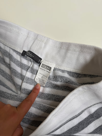 00's Cotton striped mini shorts • Size L